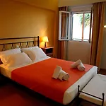 Sunrise Hotel Pesádha