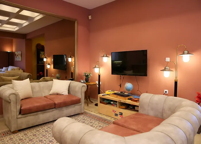 Sunrise Hotel Pesádha