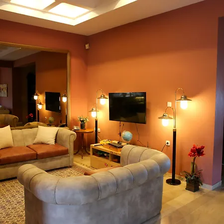 Sunrise Hotel Pesádha